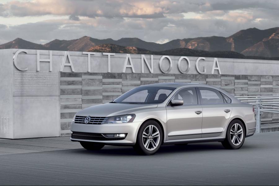  Volkswagen Passat 2011 года  (US) (фото 68 из 111)